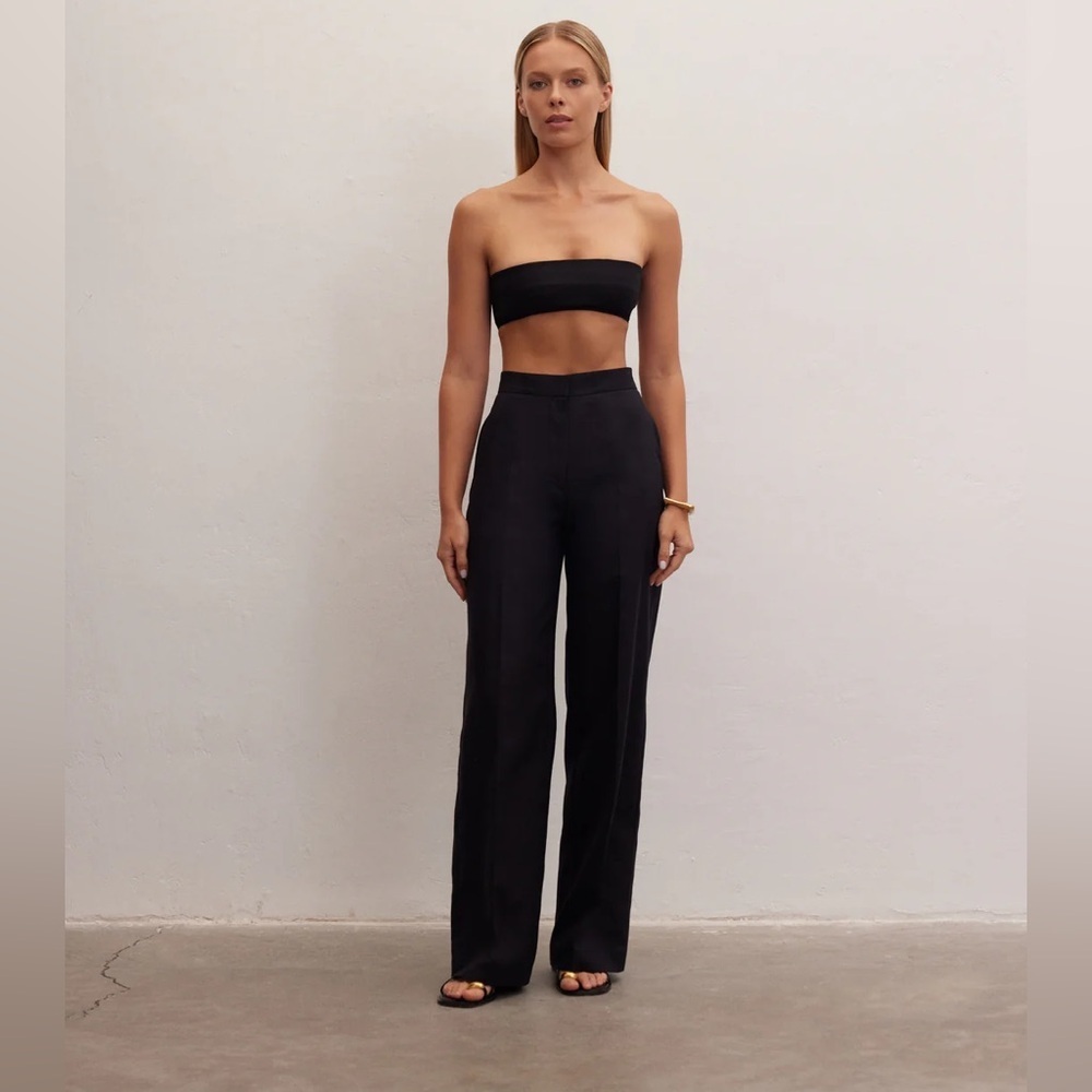 High-Rise Wide-Leg Trousers - Black